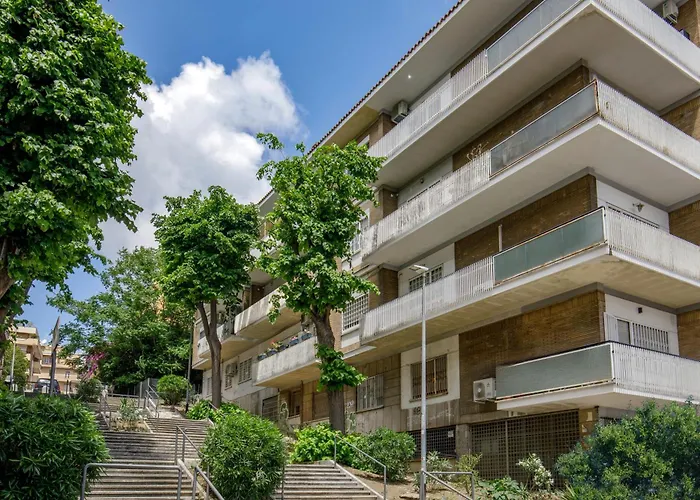 Pio Vatican Flat